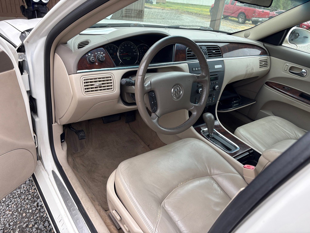2007 Buick Lacrosse Image 5