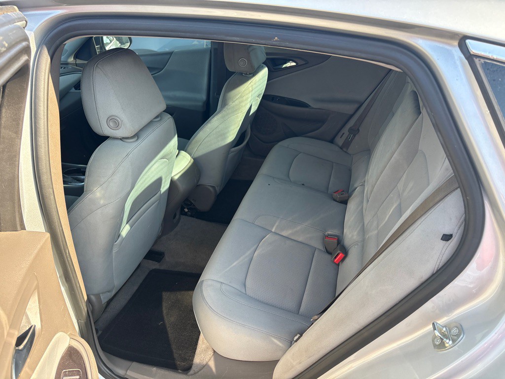 2016 Chevrolet Malibu Image 6