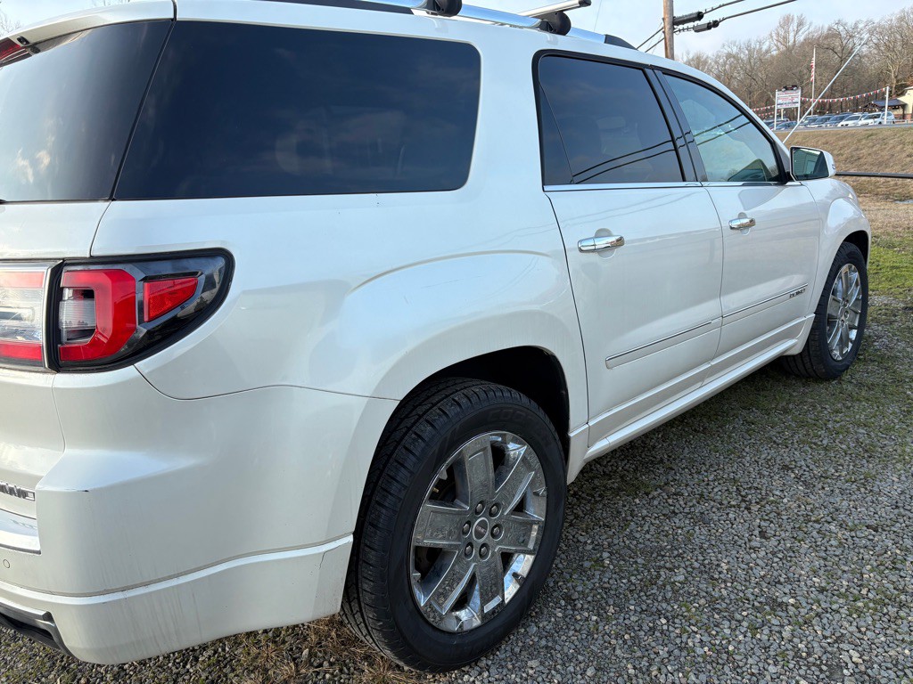 2014 GMC Acadia Image 3