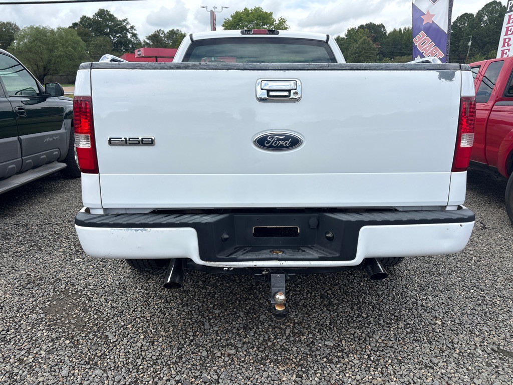 2005 Ford F-150 Image 2
