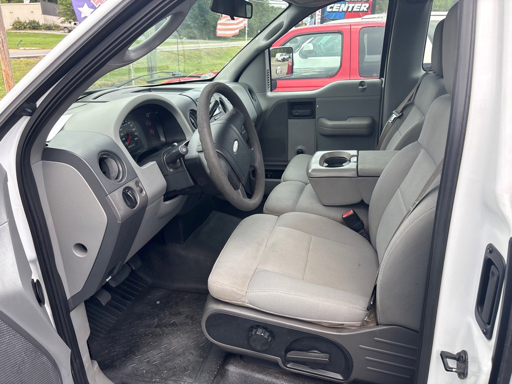 2005 Ford F-150 Image 4