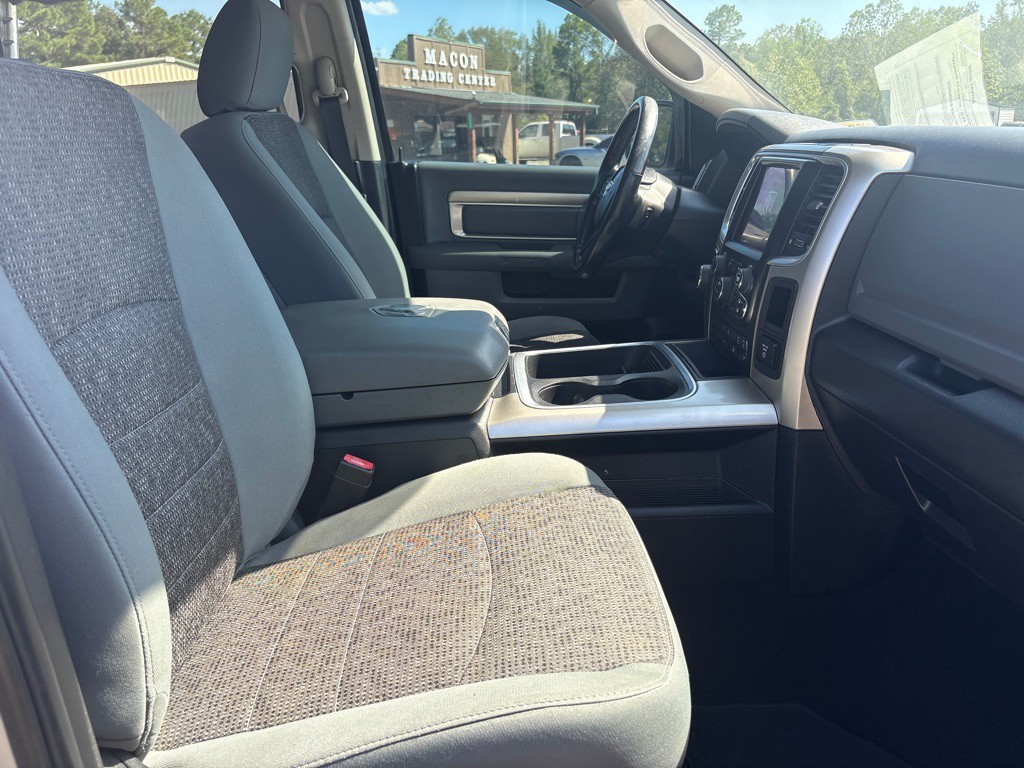 2018 RAM 1500 Image 4