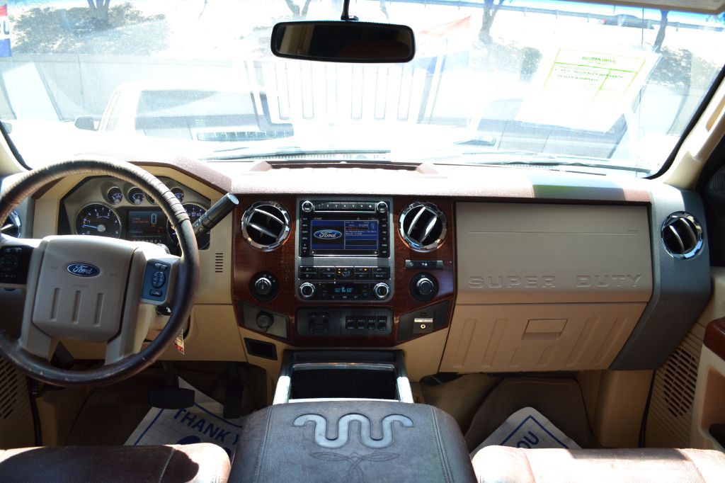 2012 Ford F-250 Image 2