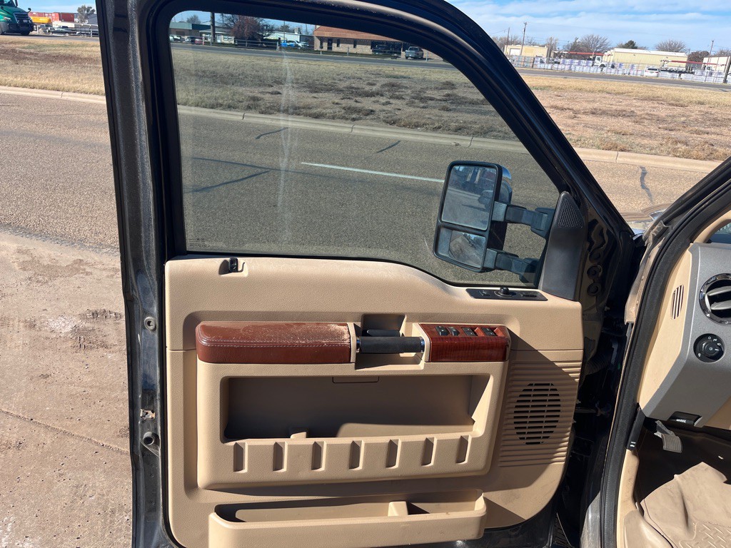 2012 Ford F-250 Image 5