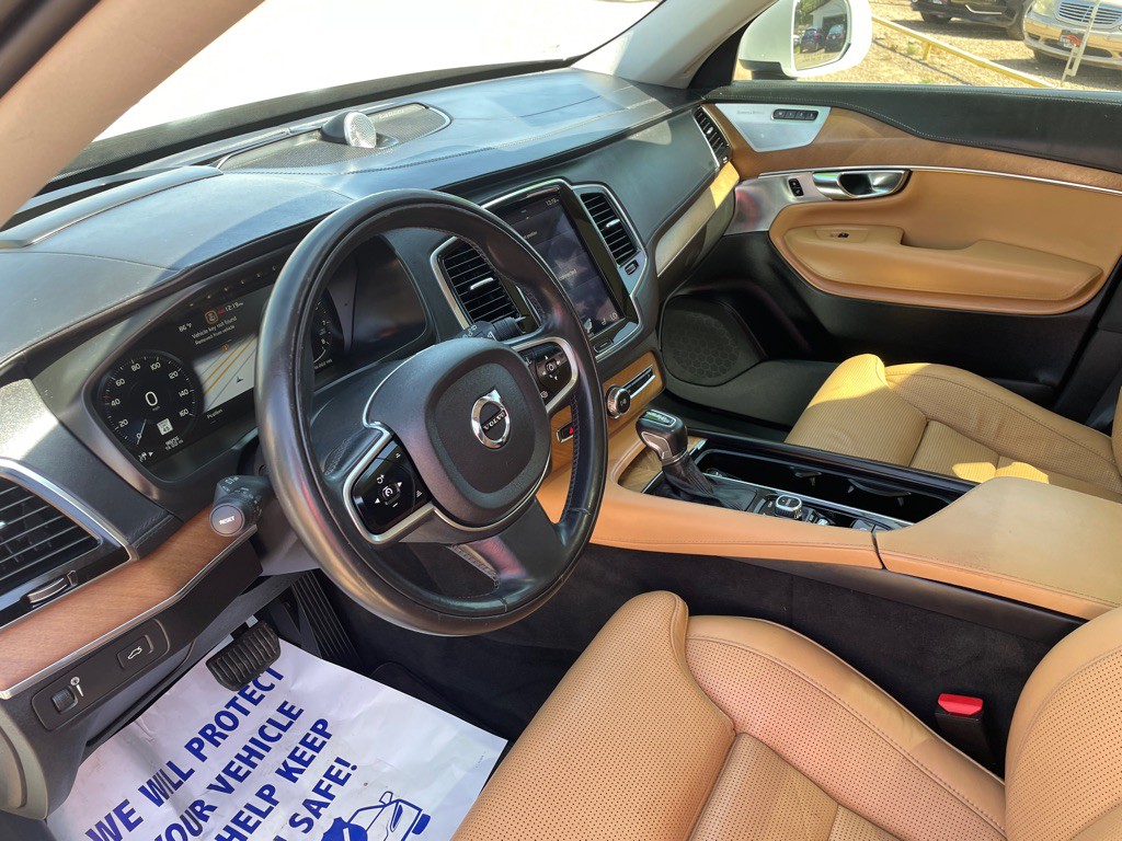 2016 Volvo XC90 Image 7