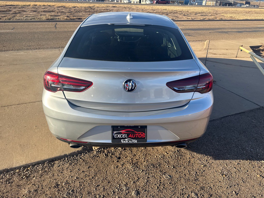 2018 Buick Regal Image 4