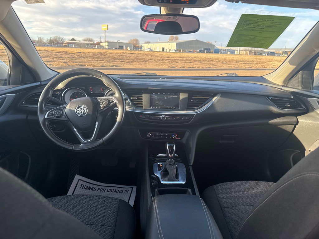 2018 Buick Regal Image 6