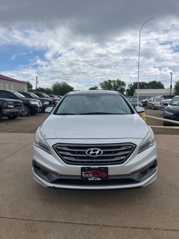 2016 Hyundai Sonata Image 2