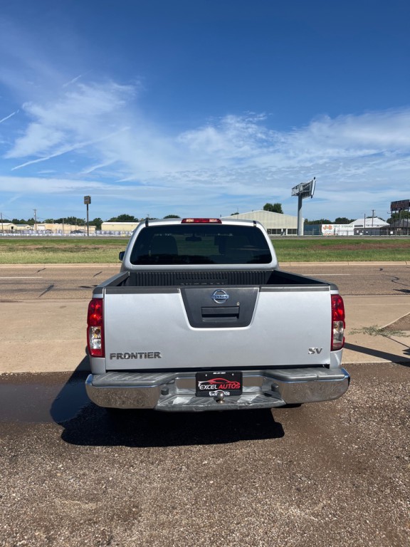 2012 Nissan Frontier Image 3