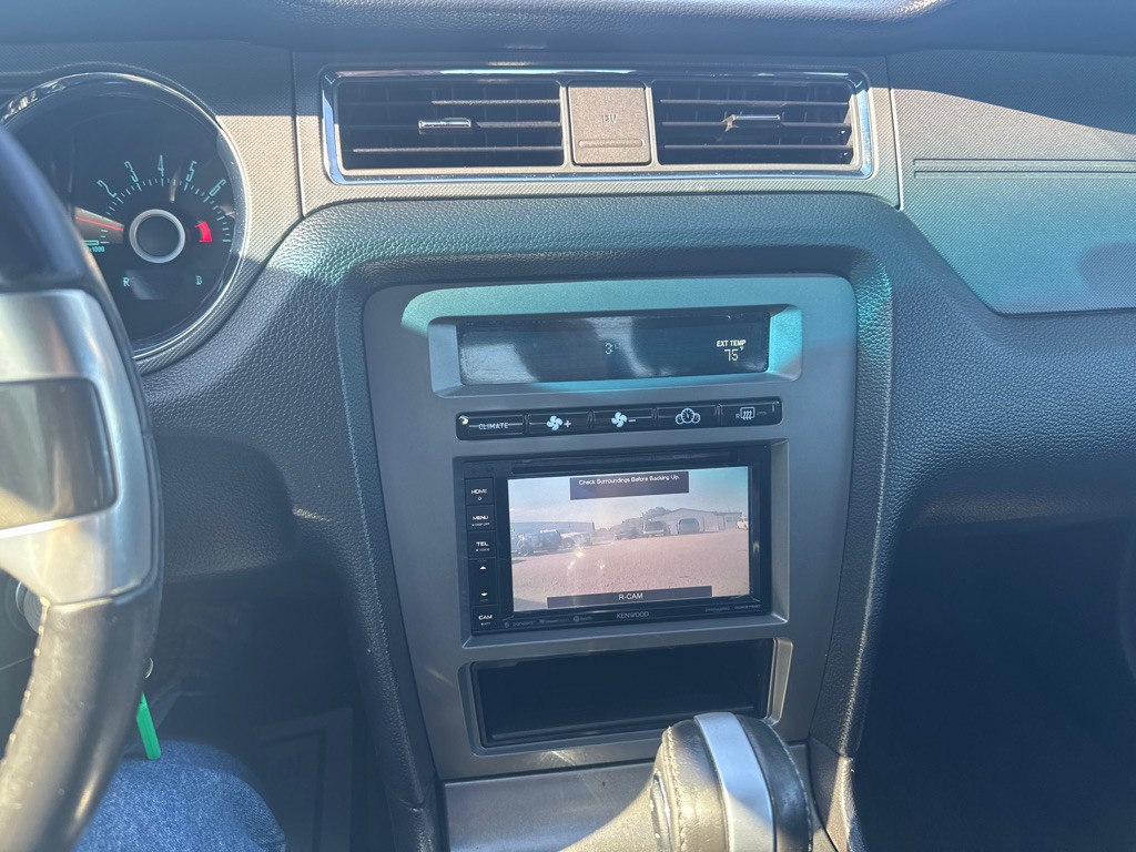 2013 Ford Mustang Image 7