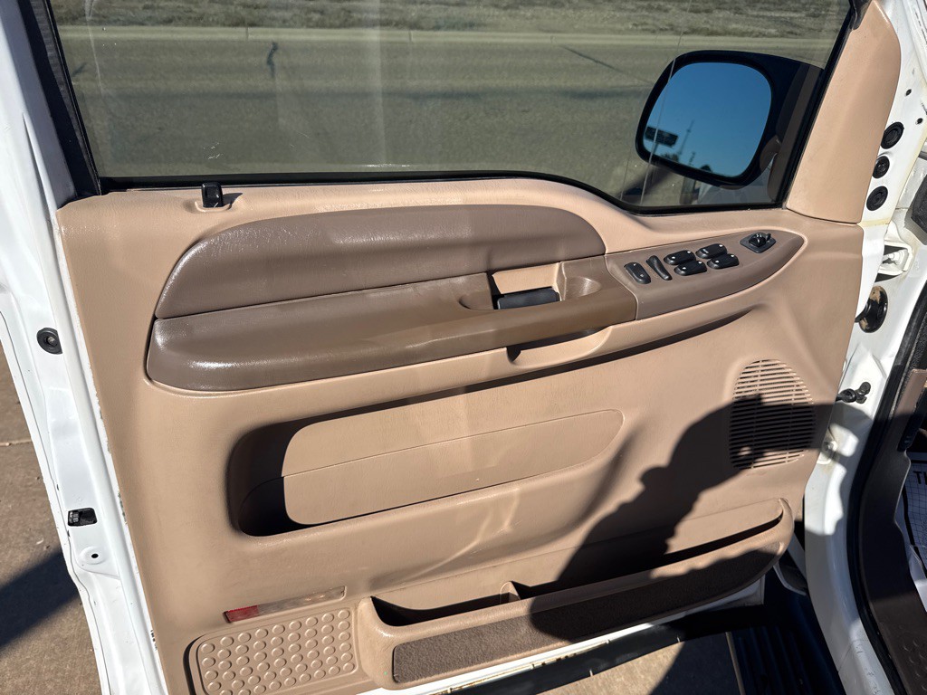 1999 Ford F-250 Image 7