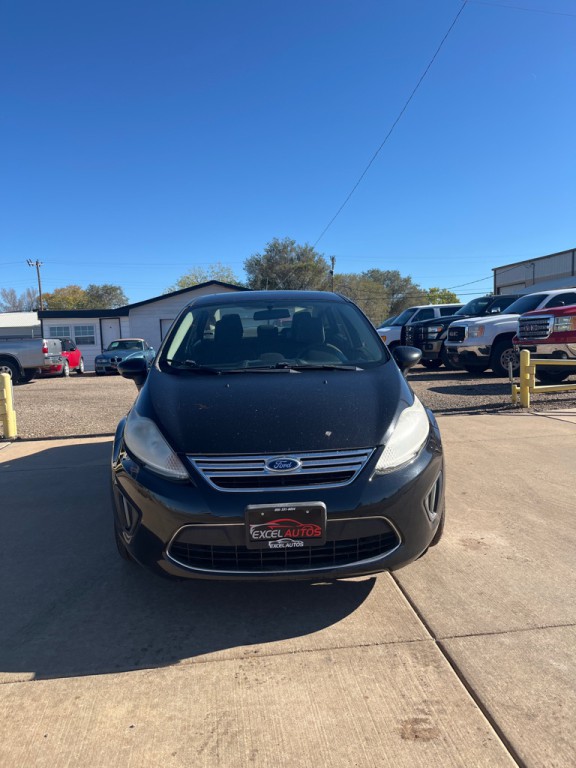 2011 Ford Fiesta Image 2