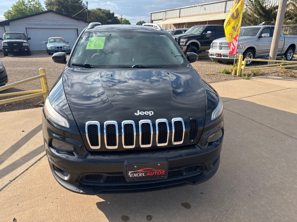 2016 Jeep Cherokee Image 2
