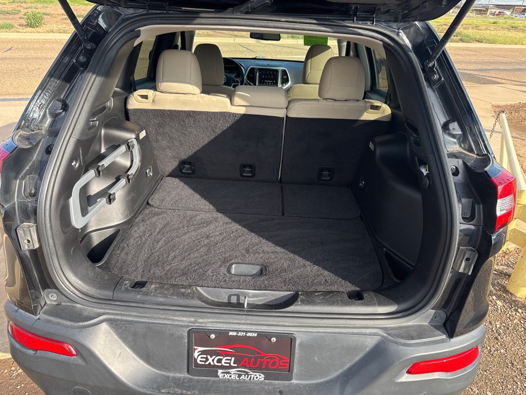 2016 Jeep Cherokee Image 5