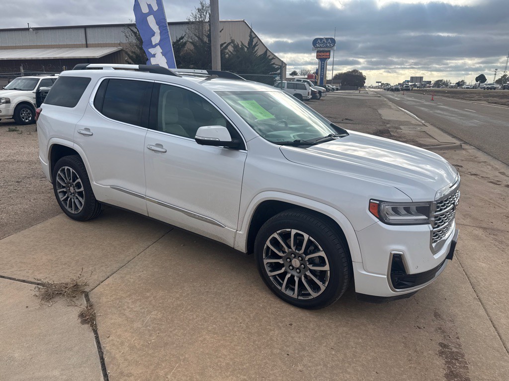 2020 GMC Acadia Image 3