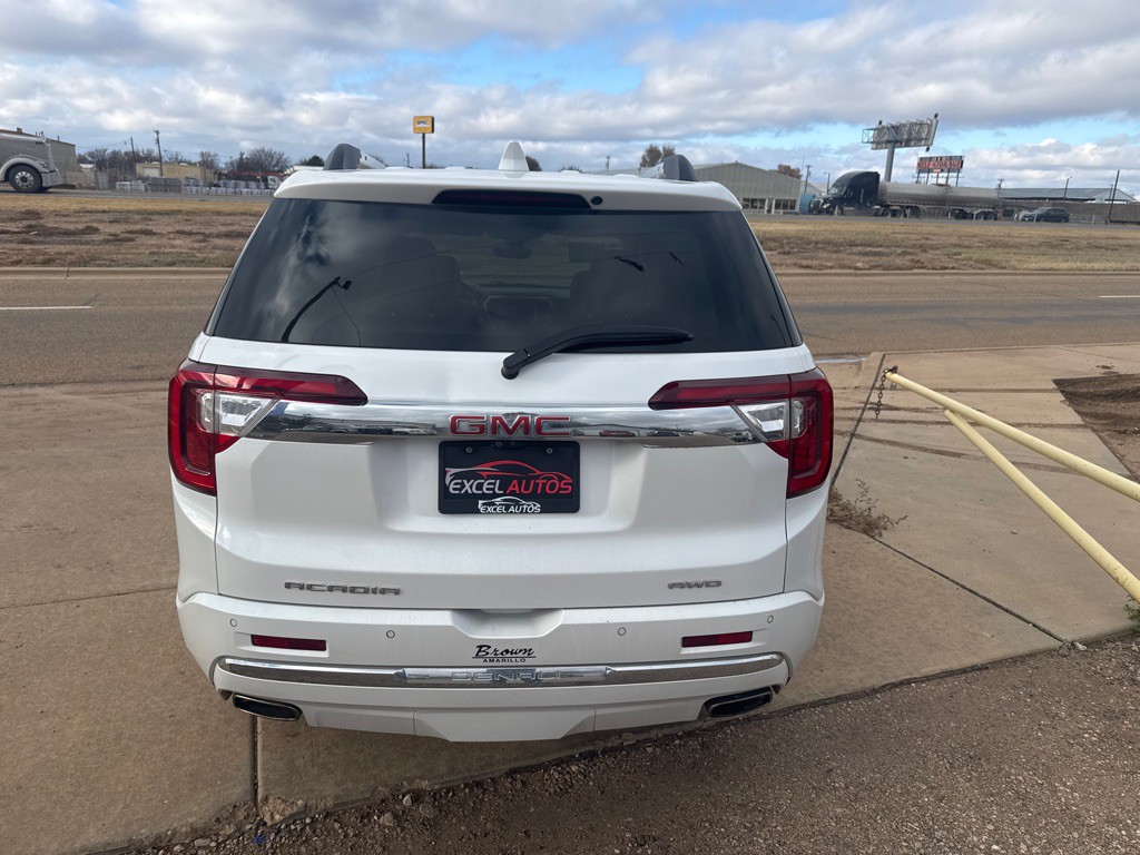 2020 GMC Acadia Image 4
