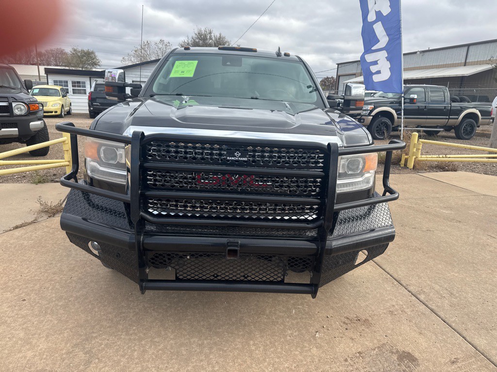 2016 GMC Sierra Image 2