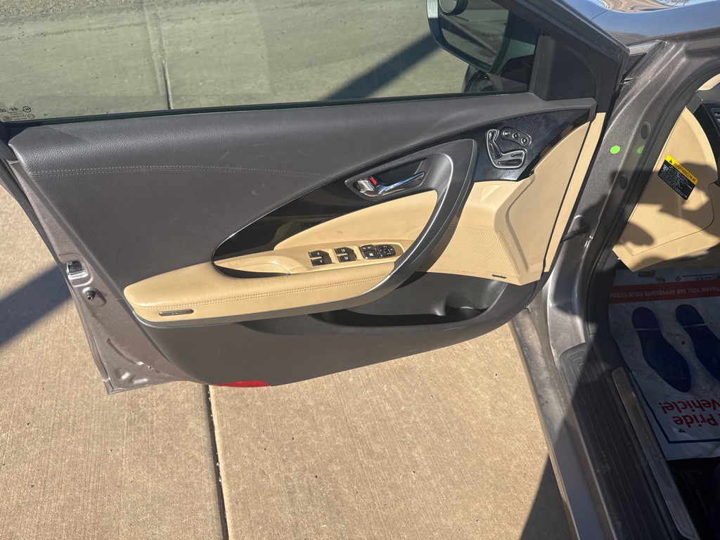 2012 Hyundai Azera Image 7