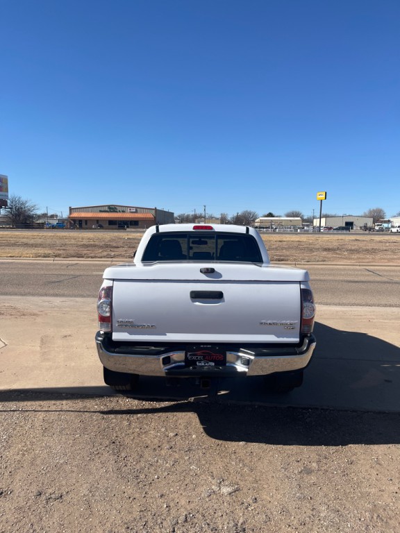 2013 Toyota Tacoma Image 4