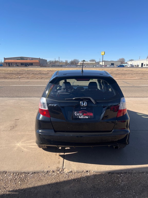 2013 Honda Fit Image 4