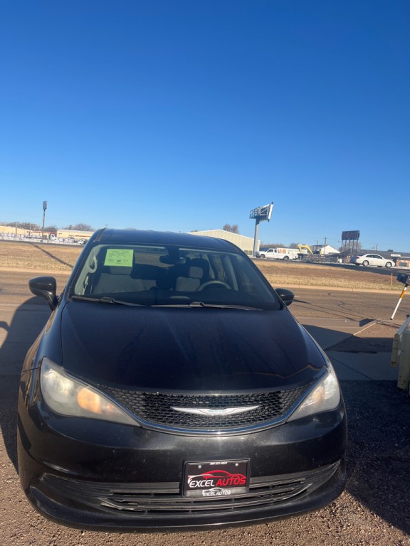 2017 Chrysler Pacifica Image 7