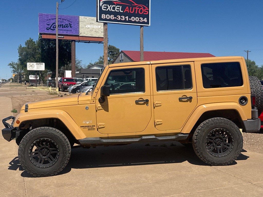 2013 Jeep Wrangler Unlimited Image 1