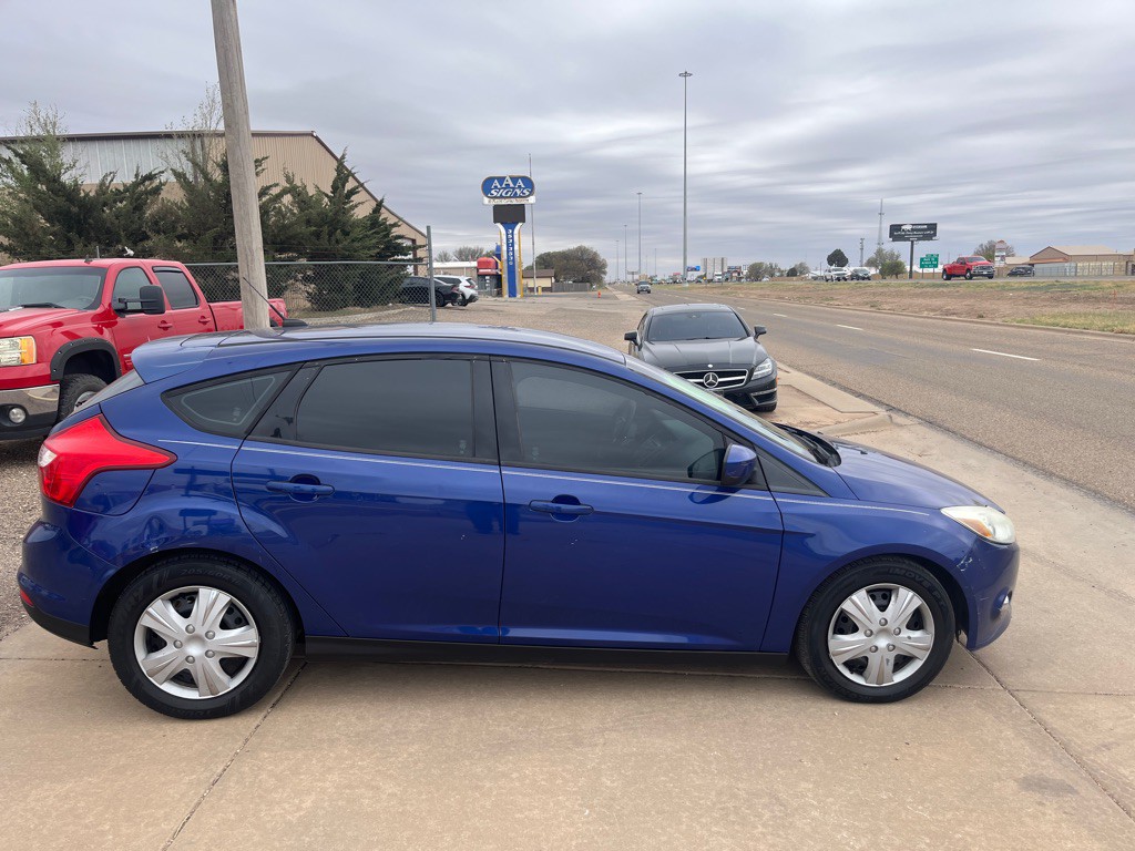 2012 Ford Focus Image 3