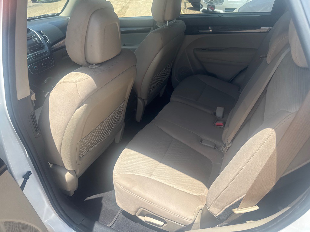 2014 Kia Sorento Image 5