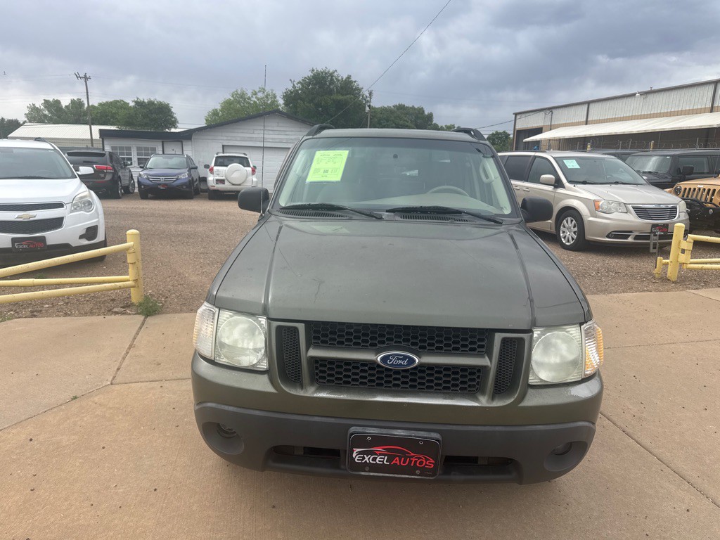 2004 Ford Explorer Image 2