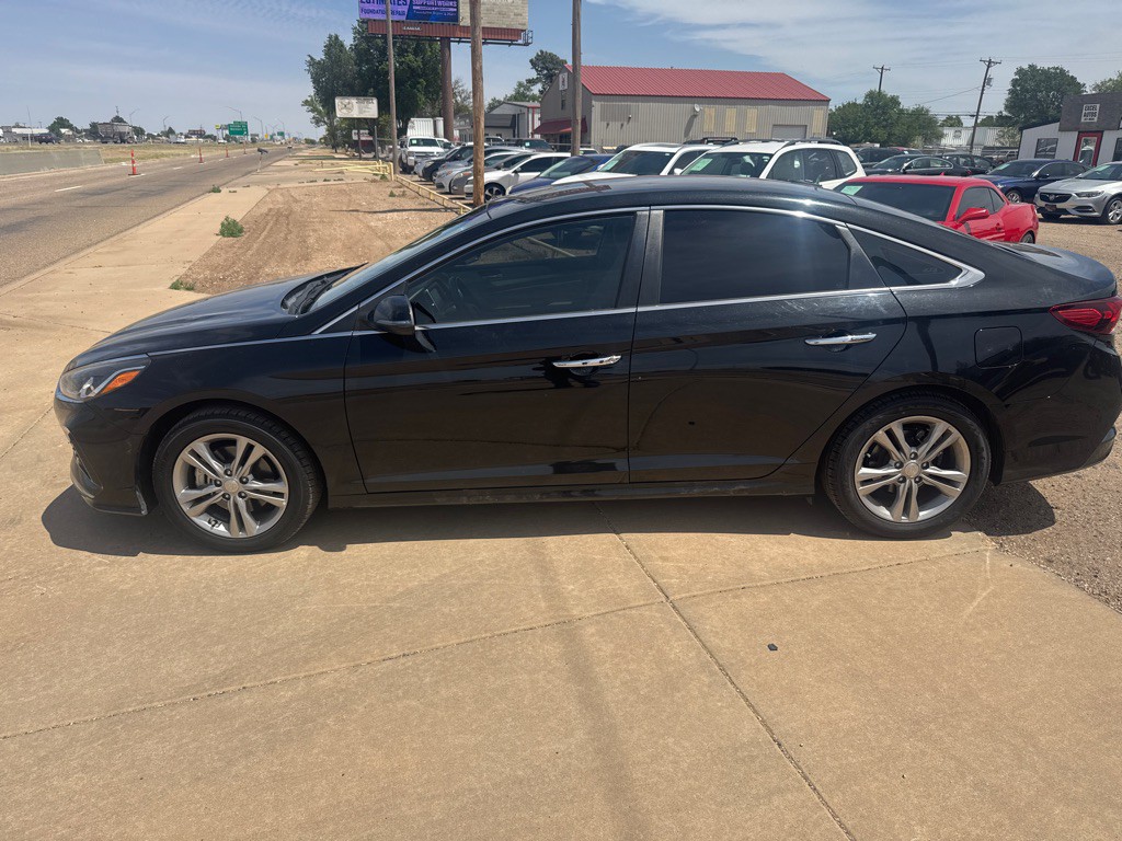 2018 Hyundai Sonata Image 1