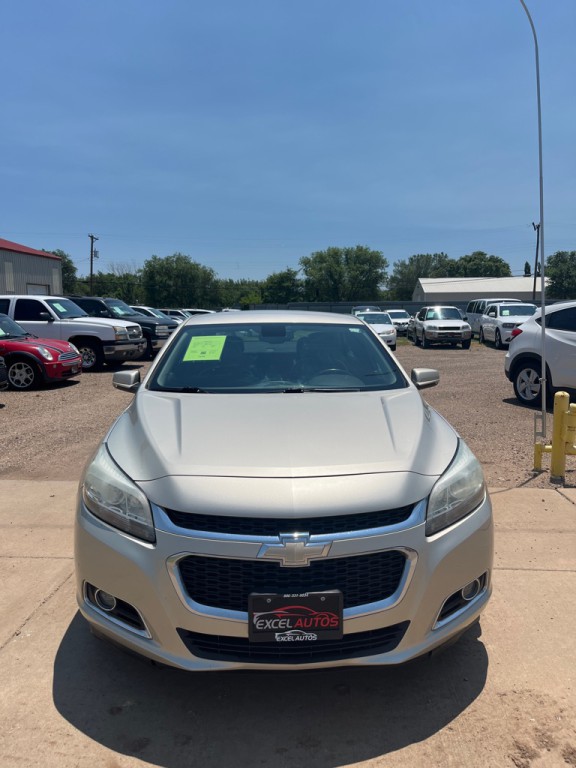 2014 Chevrolet Malibu Image 3