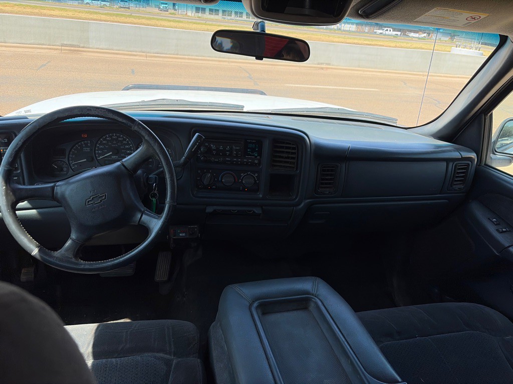 2002 Chevrolet Silverado 1500 Image 5