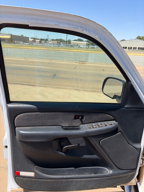 2002 Chevrolet Silverado 1500 Image 6