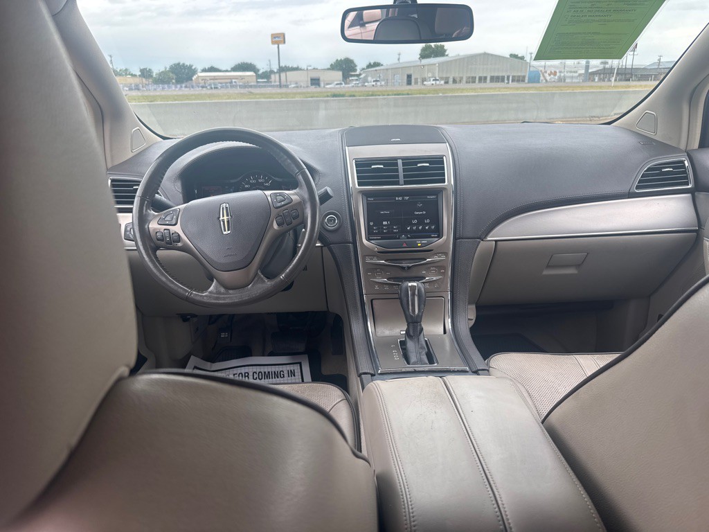 2011 Lincoln MKX Image 6