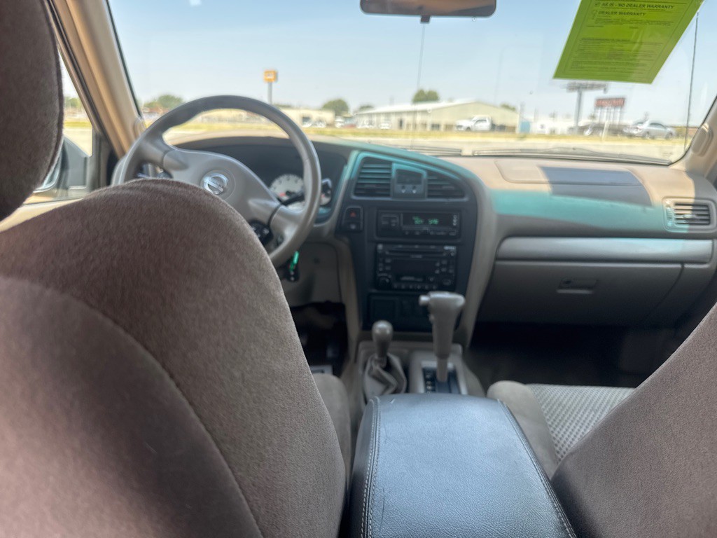 2004 Nissan Pathfinder Image 6