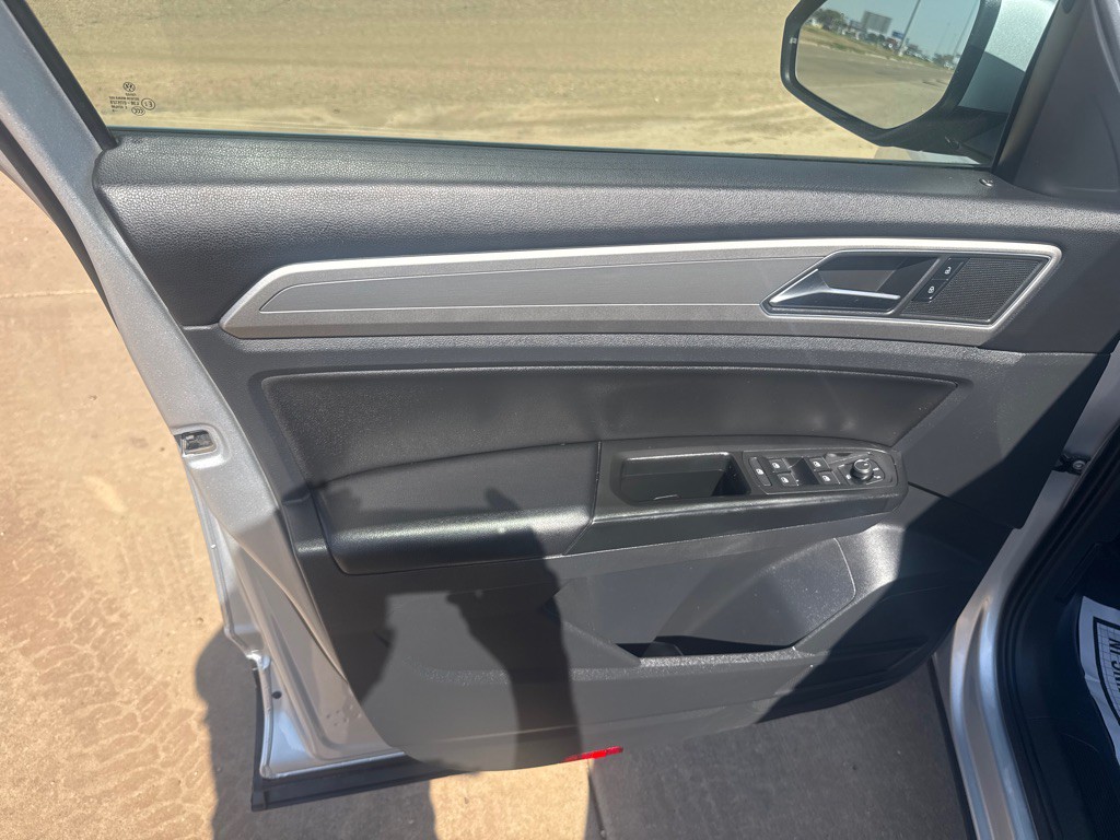 2018 Volkswagen Atlas Image 8