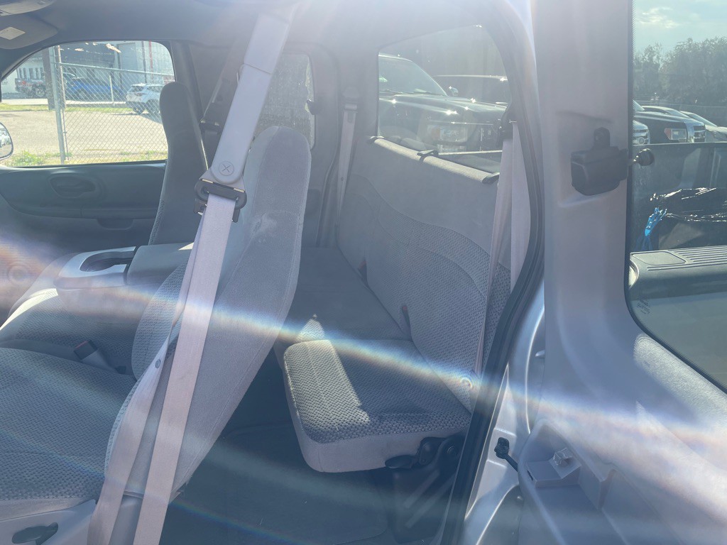 2001 Ford F-150 Image 5