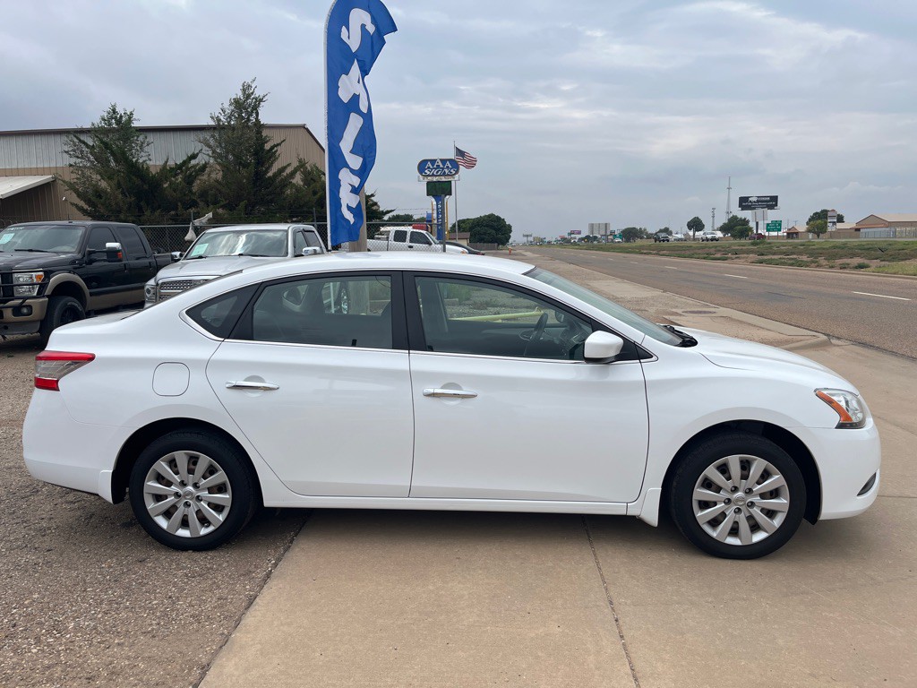 2015 Nissan Sentra Image 3