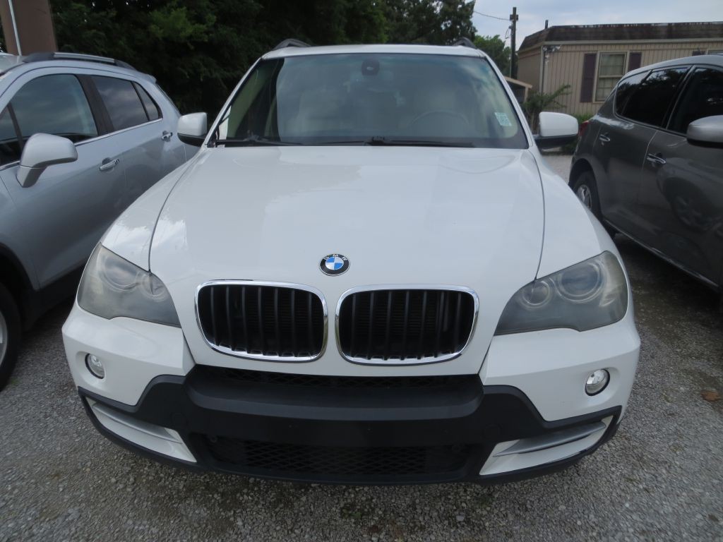 2008 BMW X5 Image 2