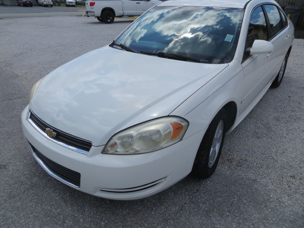 2009 Chevrolet Impala Image 1