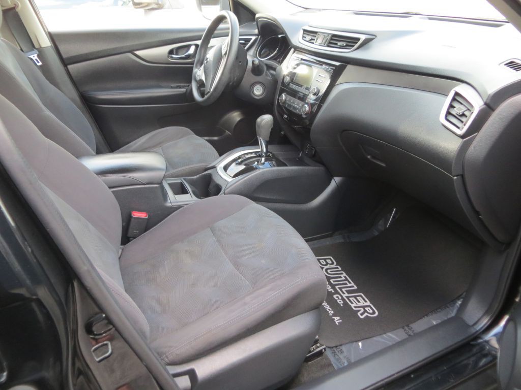 2016 Nissan Rogue Image 6