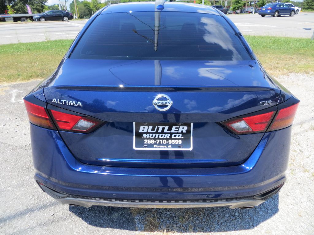 2021 Nissan Altima Image 5