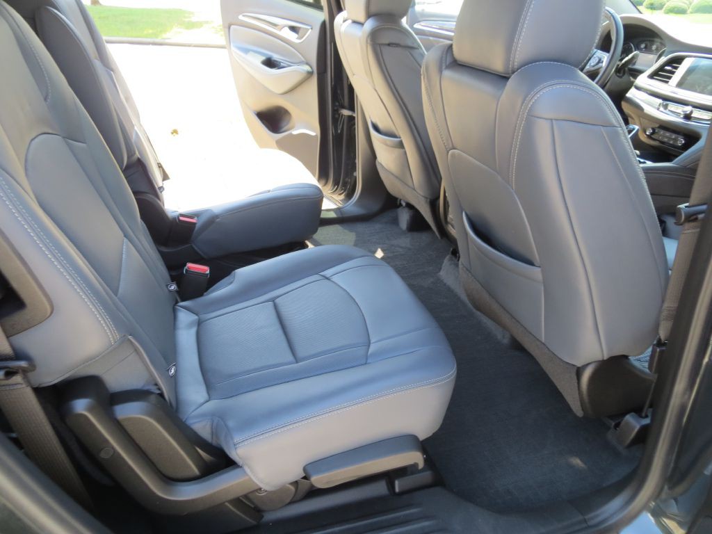 2020 Buick Enclave Image 8