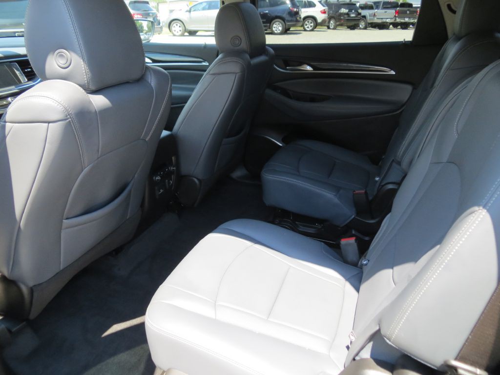 2020 Buick Enclave Image 9