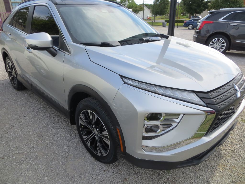2022 Mitsubishi Eclipse Image 3