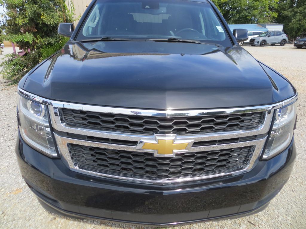 2016 Chevrolet Tahoe Image 2