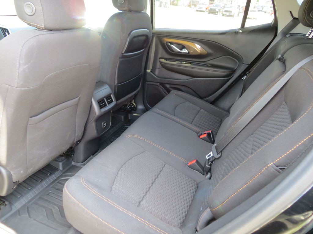 2020 GMC Terrain Image 8