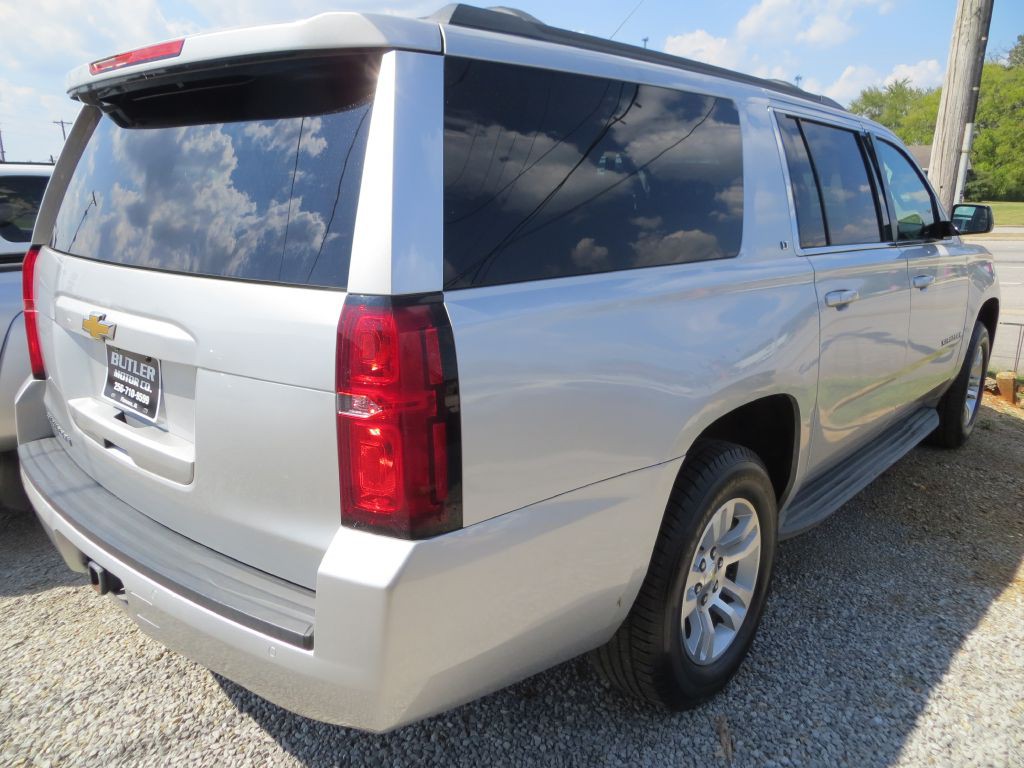 2015 Chevrolet Suburban Image 4