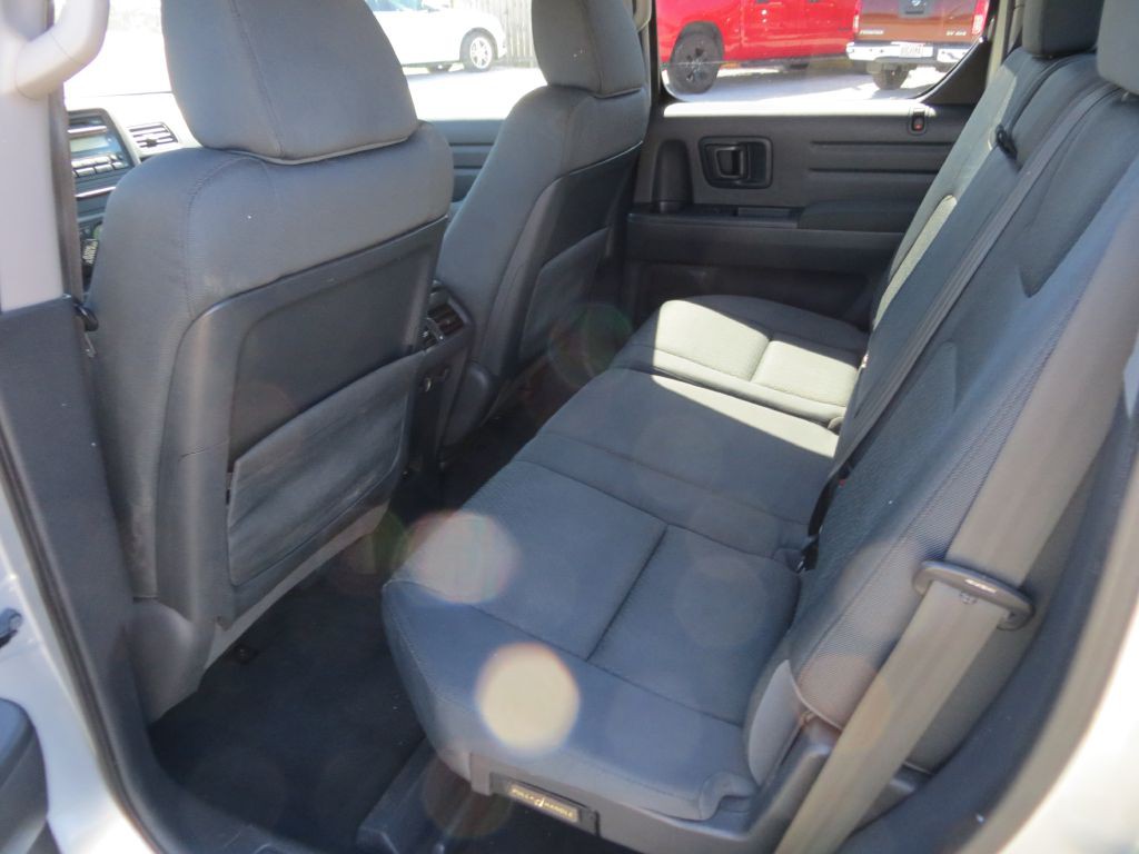 2012 Honda Ridgeline Image 8
