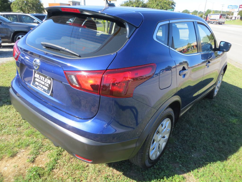 2019 Nissan Rogue Image 4